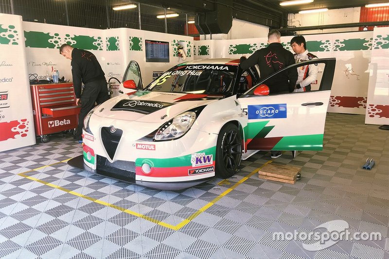 Ma Qing Hua, Team Mulsanne Alfa Romeo Giulietta TCR
