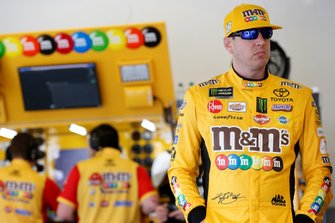 Kyle Busch, Joe Gibbs Racing, Toyota Camry M&M's Chocolate Bar
