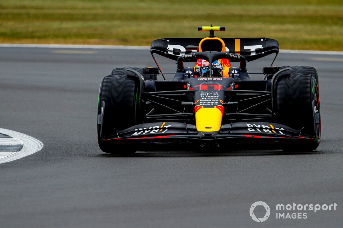 Sergio PÉrez, Red Bull Racing RB18