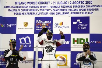 Podio: Gianmarco Quaresmini, Tsunami RT, Stefano Monaco, Dinamic Motorsport e Simone Iaquinta, Ghinzani Arco Motorsport