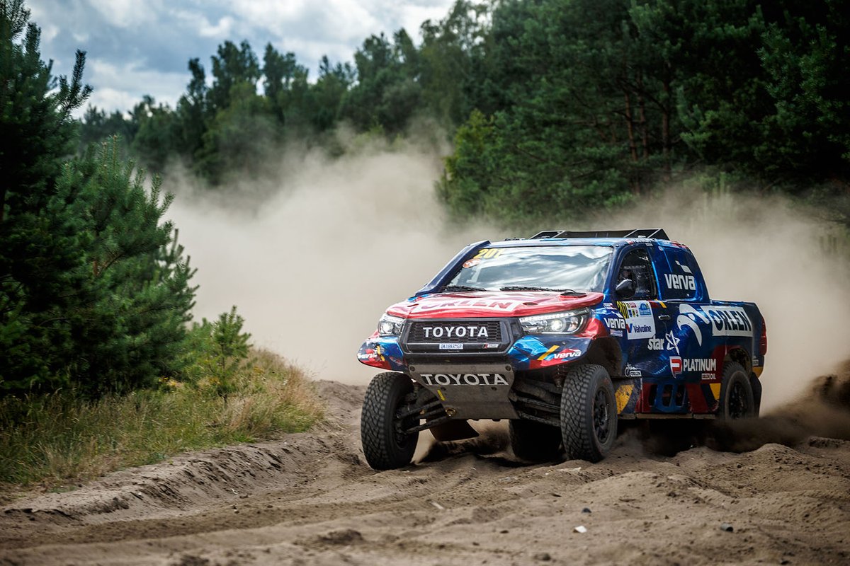 Kuba Przygoński, Timo Gottschalk, Toyota Hillux