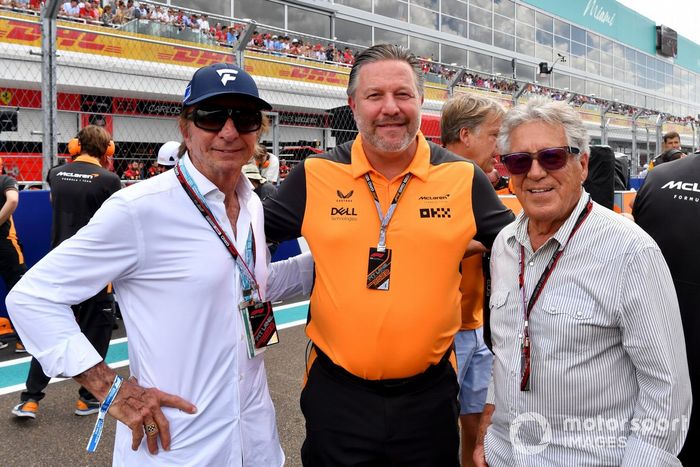 Emerson Fittipaldi, Zak Brown, CEO, McLaren Racing, Mario Andretti