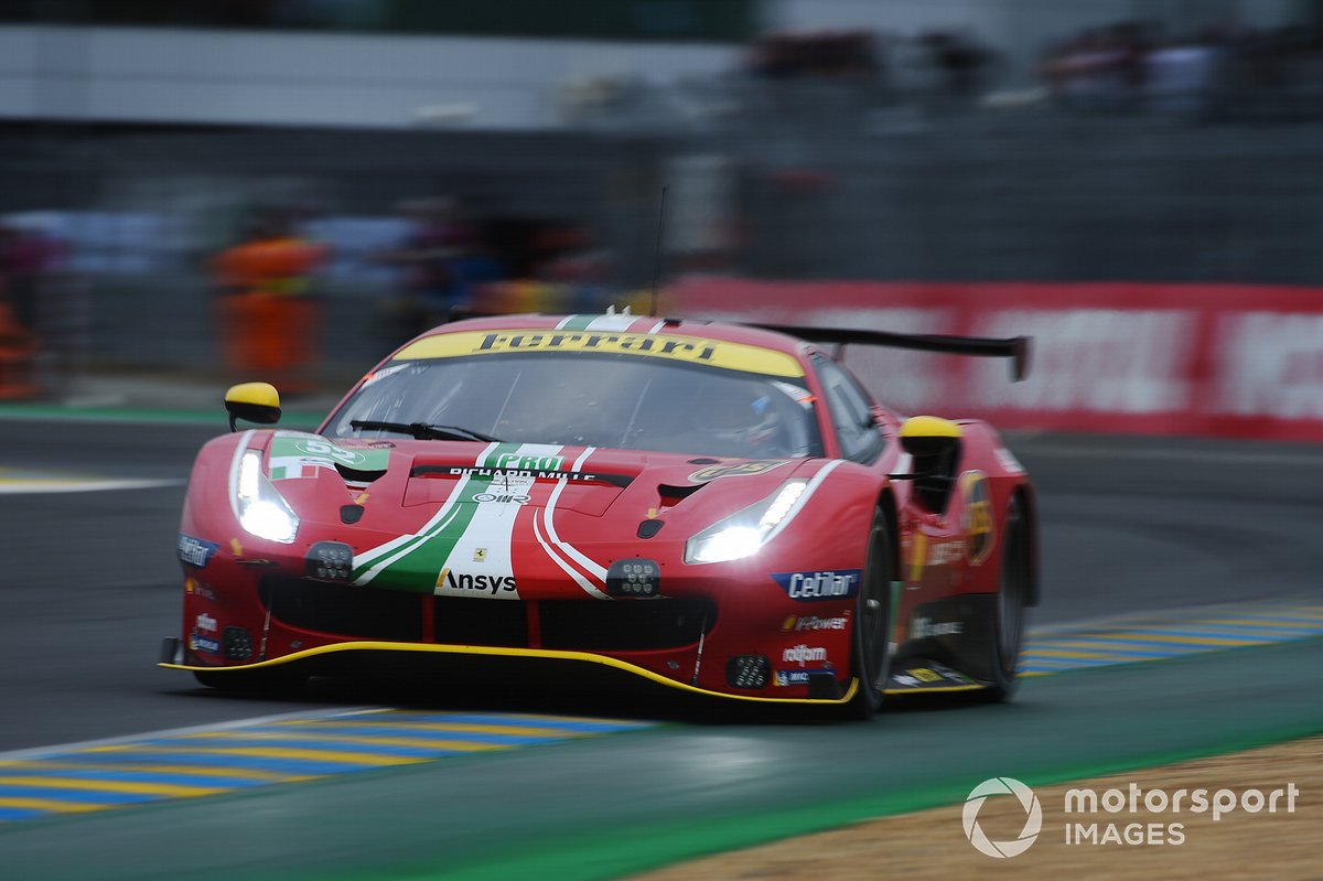 #52 AF Corse Ferrari 488 GTE EVO LMGTE Pro, Daniel Serra, Miguel Molina, Sam Bird