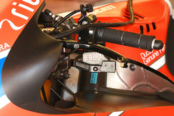 Jorge Lorenzo, Ducati Team finger operated rear brake lever