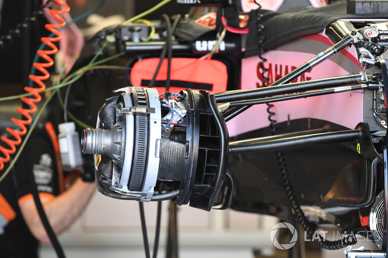 Передние тормоза Force India VJM10