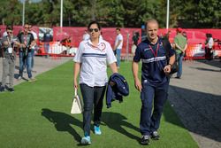 Monisha Kaltenborn, Sauber, Teamchefin; Joseph Leberer, Sauber, Physiotherapeut