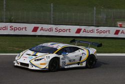 Lamborghini Huracan, S.GTCup #116, Vincenzo Sospiri Racing: Cazzaniga - D'Amico