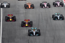 Lewis Hamilton, Mercedes AMG F1 W08, Max Verstappen, Red Bull Racing RB13, Daniel Ricciardo, Red Bul