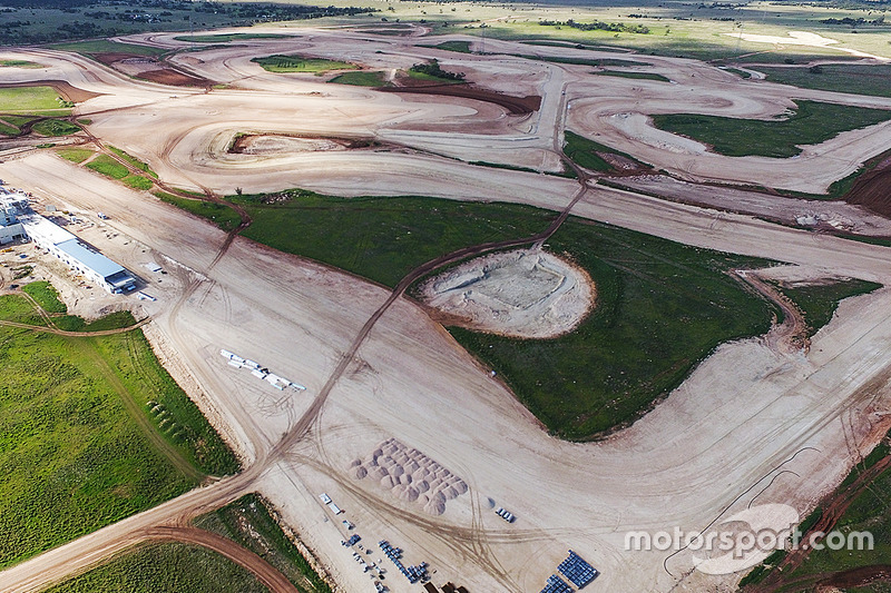 The Bend Motorsport Park, construção