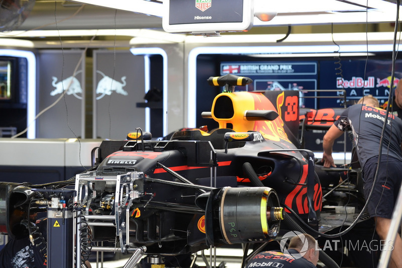 Red Bull Racing RB13 in the garage
