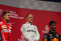 Podium: race winner Valtteri Bottas, Mercedes AMG F1, second place Sebastian Vettel, Ferrari, third place Daniel Ricciardo, Red Bull Racing