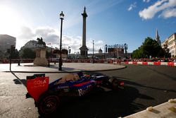 Carlos Sainz Jr., Scuderia Toro Rosso