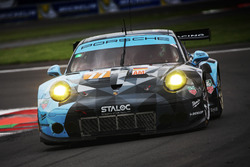#77 Dempsey Proton Competition Porsche 911 RSR: Christian Ried, Matteo Cairoli, Marvin Dienst