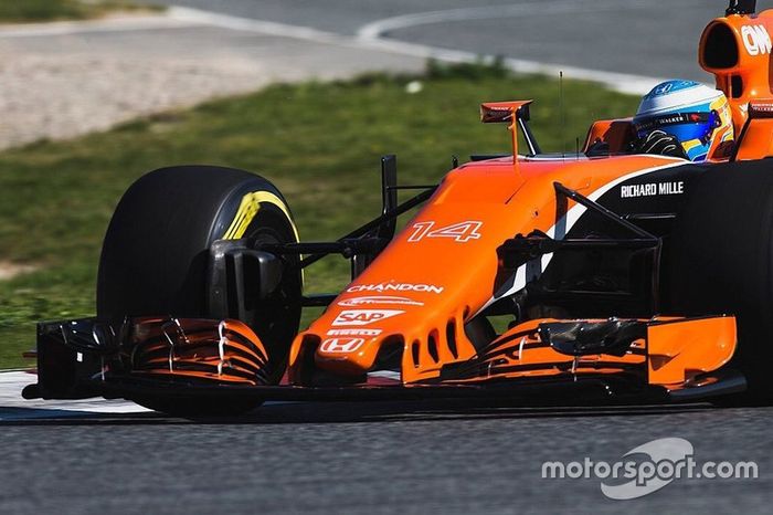 Fernando Alonso, el McLaren MCL32