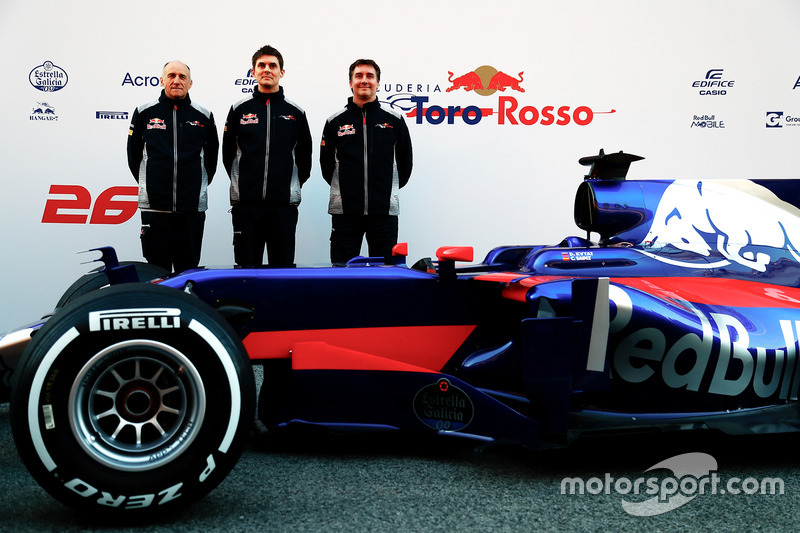 Franz Tost, Ben Waterhouse, James Key, mit dem Toro Rosso STR12