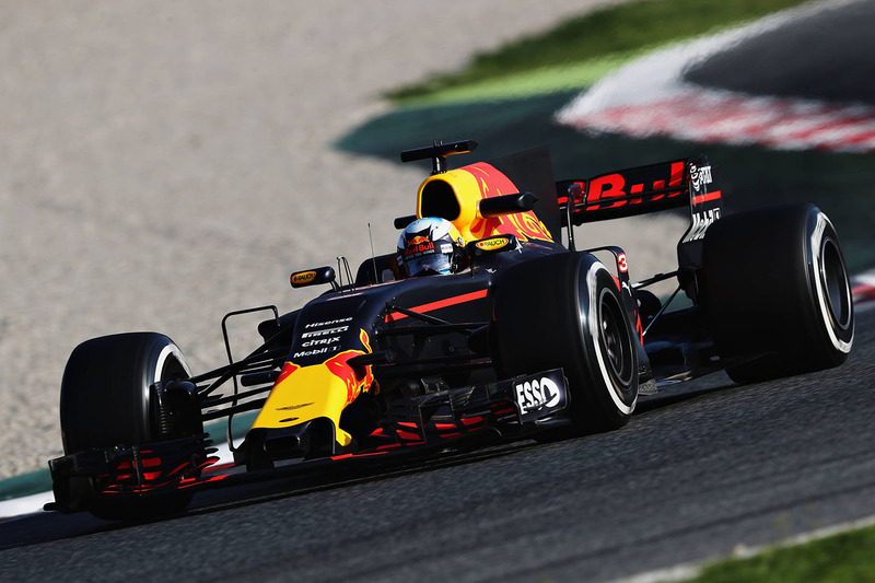 9e : Red Bull RB13