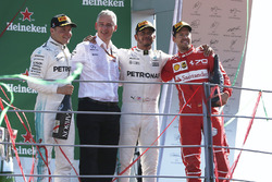 Podium: race winner Lewis Hamilton, Mercedes AMG F1, second place Valtteri Bottas, Mercedes AMG F1, third place Sebastian Vettel, Ferrari