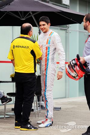 Frederic Vasseur, Renault Sport F1 Team con Esteban Ocon, Manor Racing