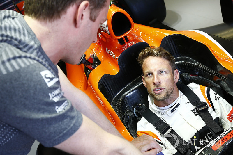 Em seu lugar esteve Jenson Button, que fez aparição especial no principado. Porém, tendo de largar em último com problemas de motor, o inglês pouco pôde fazer.
