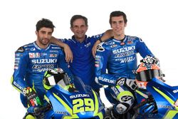 Andrea Iannone, Alex Rins et Davide Brivio, Team Manager, Team Suzuki Ecstar MotoGP