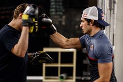 Carlos Sainz Jr., Scuderia Toro Rosso entrenando