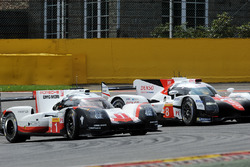 #1 Porsche Team Porsche 919 Hybrid: Neel Jani, Andre Lotterer, Nick Tandy, #8 Toyota Gazoo Racing Toyota TS050 Hybrid: Anthony Davidson, Sébastien Buemi, Kazuki Nakajima