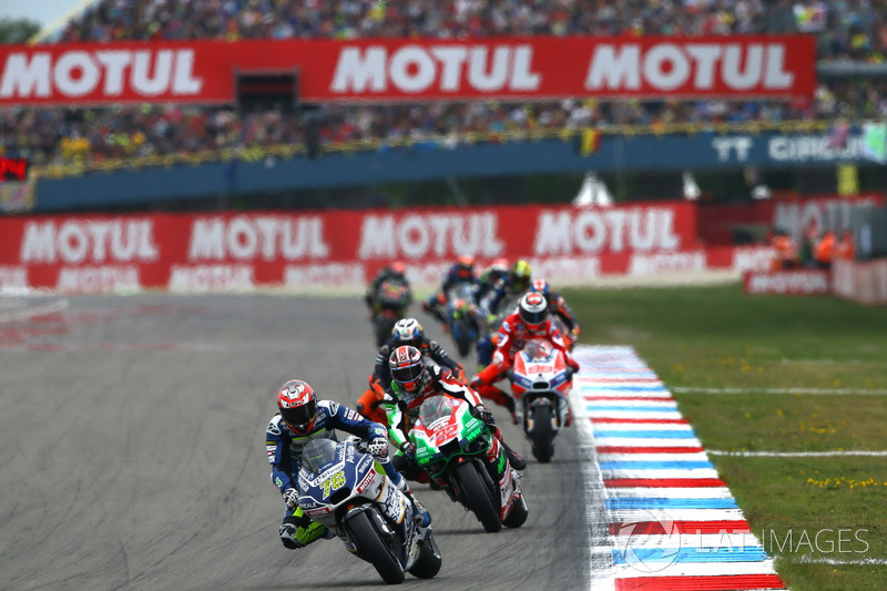 Loris Baz, Avintia Racing