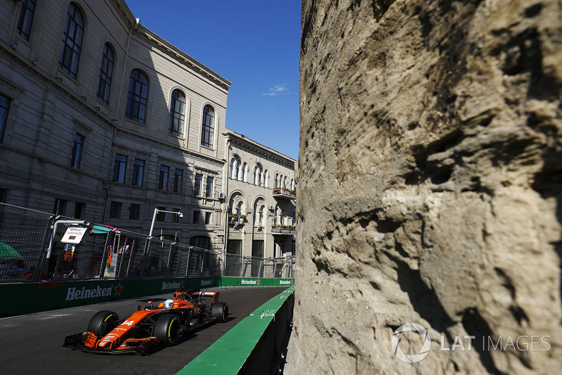 Fernando Alonso, McLaren MCL32