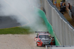 Crash: Simona De Silvestro, Nissan Motorsports