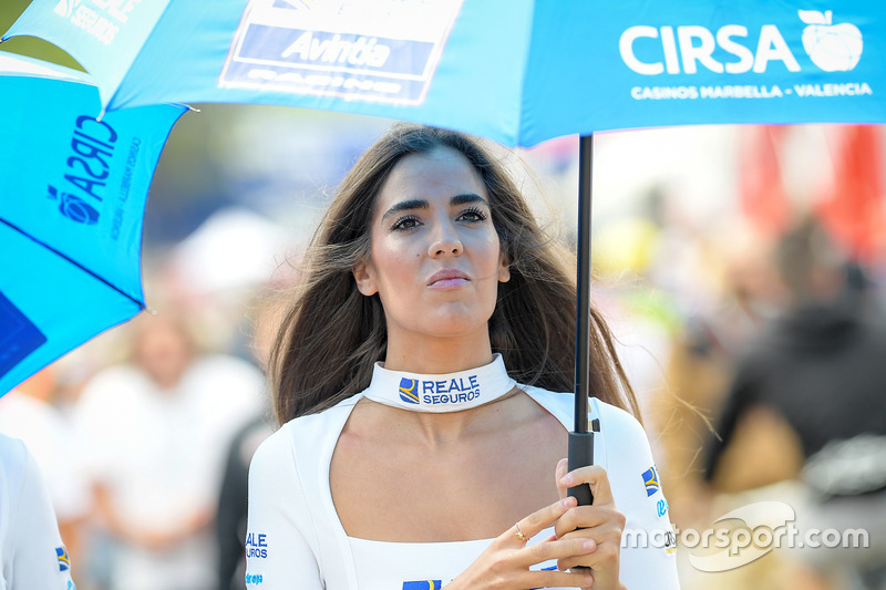 Grid girl