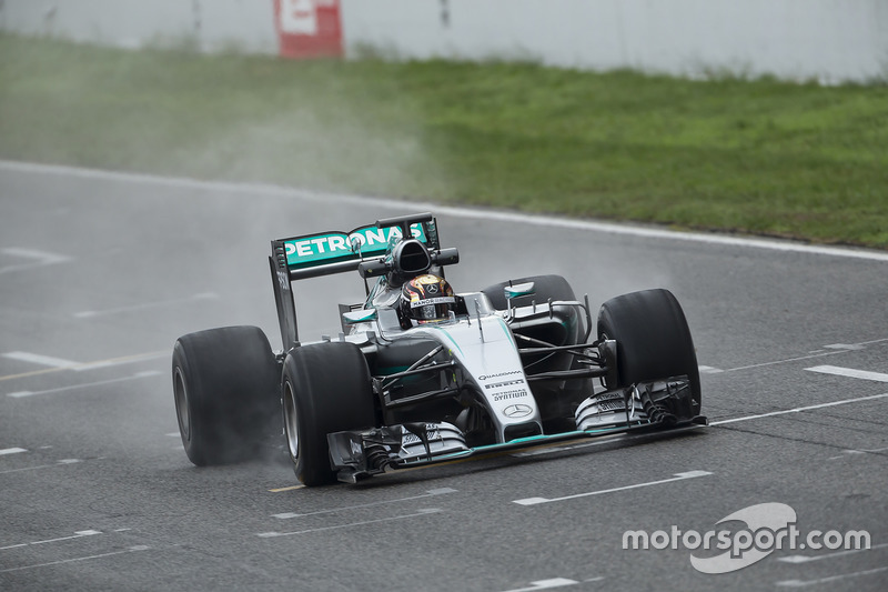 Pascal Wehrlein, Mercedes F1 Team test 2017-spec Pirelli-banden