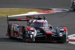 #8 Audi Sport Team Joest Audi R18 e-tron quattro: Lucas di Grassi, Loic Duval, Oliver Jarvis