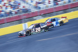 Erik Jones, Joe Gibbs Racing Toyota, Daniel Suarez, Joe Gibbs Racing Toyota