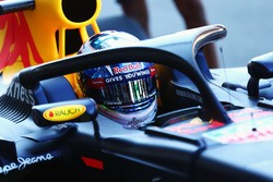 Даниэль Риккардо, Red Bull Racing RB12 с системой зашиты головы