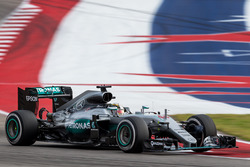 Lewis Hamilton, Mercedes AMG F1 W07 Hybrid