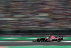 Carlos Sainz Jr., Scuderia Toro Rosso STR11