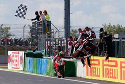 Chaz Davies, Ducati Team, vainqueur de la course