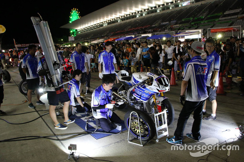 Mistresa With Ats, Honda: Takahiro Nakatsuhara, Ryuta Kobayashi, Taro Sekiguchi