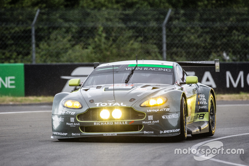 #98 Aston Martin Racing Aston Martin Vantage: Paul Dalla Lana, Pedro Lamy, Mathias Lauda