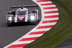 #2 Porsche Team Porsche 919 Hybrid: Romain Dumas, Neel Jani, Marc Lieb