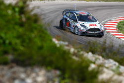 Niclas Grönholm