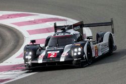 #2 Porsche Team Porsche 919 Hybrid: Romain Dumas, Neel Jani, Marc Lieb