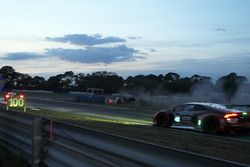 Crash von #60 Michael Shank Racing with Curb/Agajanian Ligier JS P2 Honda: John Pew, Oswaldo Negri,
