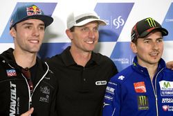 Jonas Folger, Dynavolt Intact GP; Colin Edwards; Jorge Lorenzo, Movistar Yamaha MotoGP, Yamaha