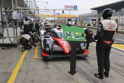 #6 Toyota Racing Toyota TS050 Hybrid: Stéphane Sarrazin, Mike Conway, Kamui Kobayashi