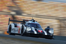#1 Porsche Team Porsche 919 Hybrid: Timo Bernhard, Mark Webber, Brendon Hartley