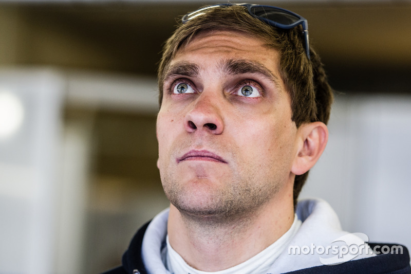 Виталий Петров – <img src="https://cdn-8.motorsport.com/static/img/cfp/0/0/0/100/178/s3/russia-2.jpg" alt="" width="20" height="12" /> «Зенит»
