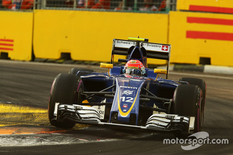 16: Felipe Nasr, Sauber C35