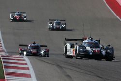 #1 Porsche Team Porsche 919 Hybrid: Timo Bernhard, Mark Webber, Brendon Hartley