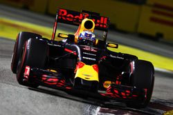 Daniel Ricciardo Red Bull Racing RB12